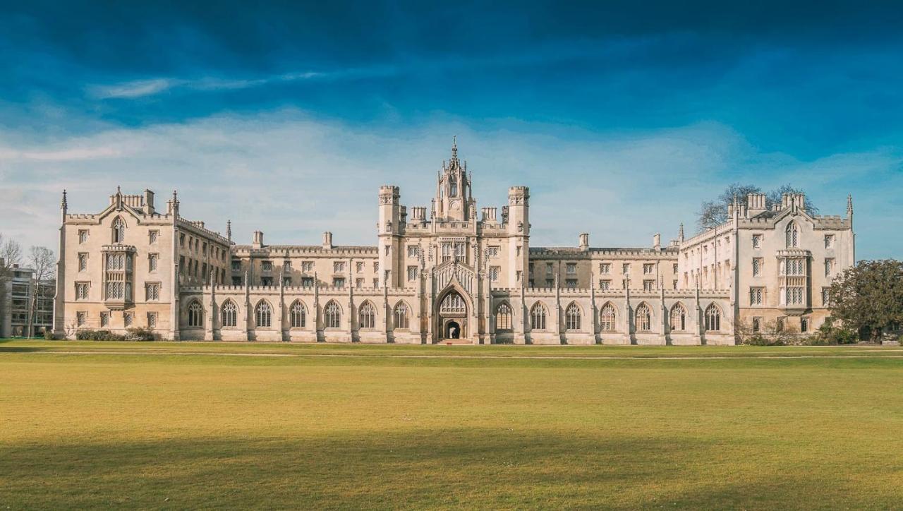 Mathus Gardens Apartment Cambridge  Bagian luar foto